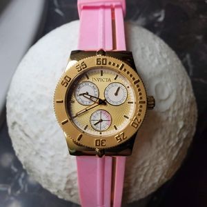 Women's Invicta sports style watch